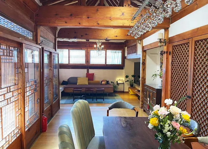 Villa Beautiful Hanok House In Center