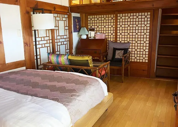 Villa Beautiful Hanok House In Center *